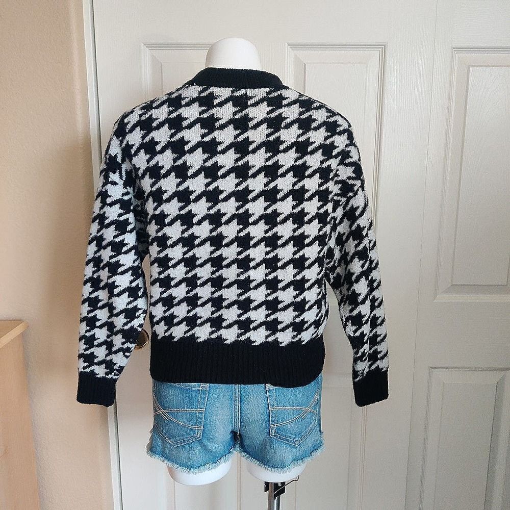 H&M Houndstooth Drop Shoulder Wool Blend Sweater … - image 5